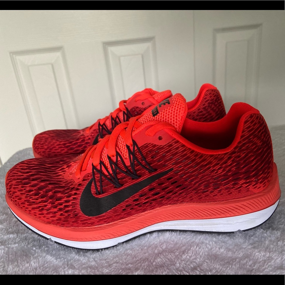 Nike Zoom Winflo 5 Bright Crimson Red Size 7